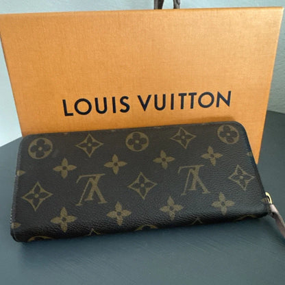 Authentic Louis Vuitton Women's Designer Wallet